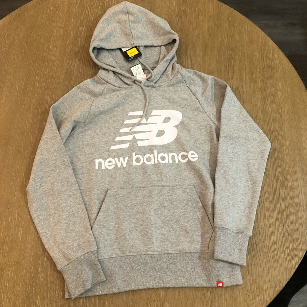 New Balance Essential Pullover Hoodie